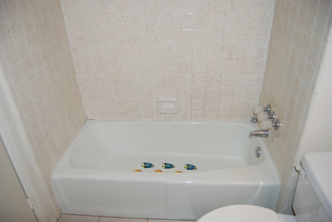 69dd7428-48e7-45cc-b921-6a0ef2347987