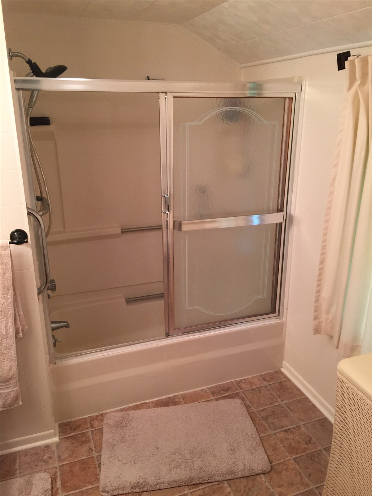 c7ef9906-3314-4039-b00d-4065fa860d2b