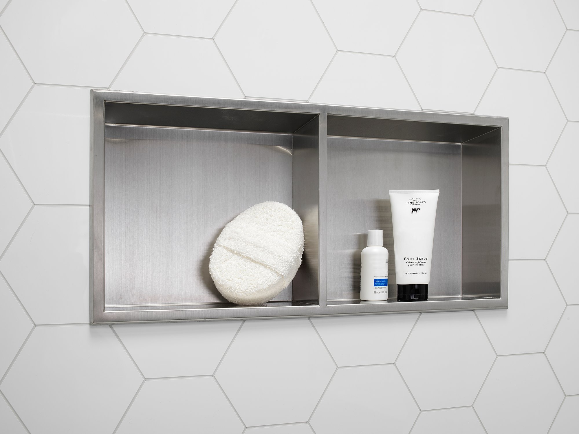 Stainless Niche Beauty shot 0207 MEd
